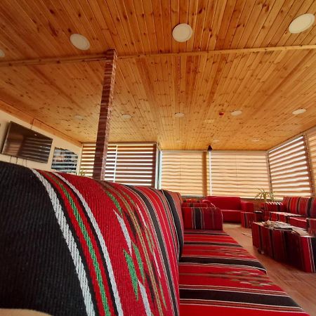Petra Cabin Dorms Hostel Wadi Musa Exteriér fotografie